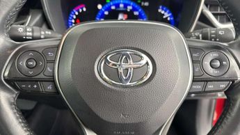 Toyota Corolla 2.0 VVT-i Hybrid Design 5dr CVT