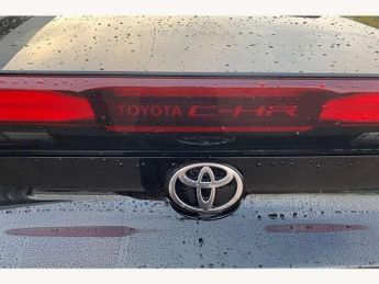 Toyota C-HR 2.0 PHEV GR Sport 5dr CVT