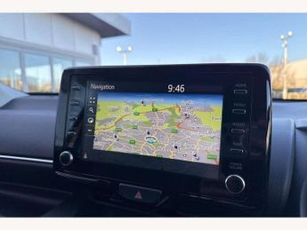 Toyota Yaris 1.5 Hybrid Design 5dr CVT
