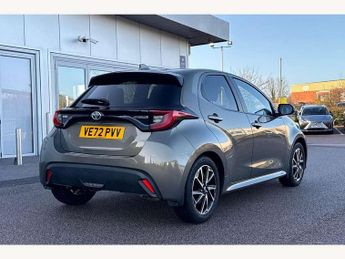 Toyota Yaris 1.5 Hybrid Design 5dr CVT