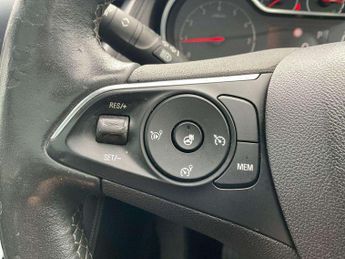 Vauxhall Grandland X 1.2 Turbo Elite Nav 5dr Auto [8 Speed]