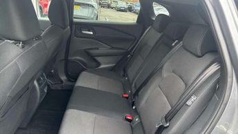 Nissan Qashqai 1.3 DiG-T MH 158 N-Connecta 5dr Xtronic