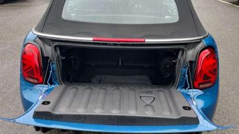 MINI Convertible 1.5 Cooper Sport 2dr Auto [Comfort/Nav Pack]