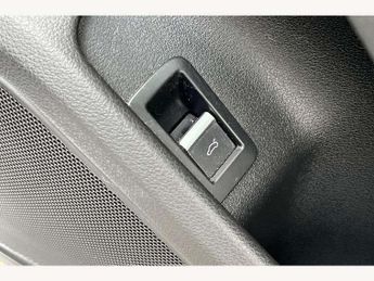 Audi A4 2.0T FSI 252 Quattro S Line 4dr S Tronic