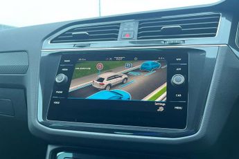 Volkswagen Tiguan 2.0 TDI R-Line 5dr DSG