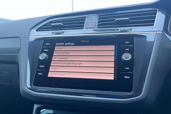 Volkswagen Tiguan 2.0 TDI R-Line 5dr DSG