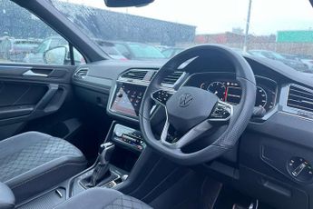 Volkswagen Tiguan 2.0 TDI R-Line 5dr DSG