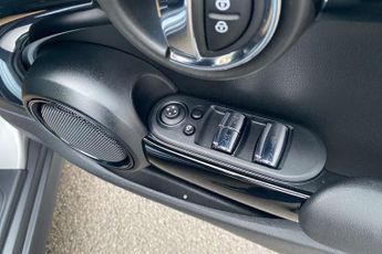 MINI Convertible 1.5 Cooper Classic 2dr Auto