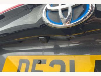 Toyota Yaris 1.5 Hybrid Dynamic 5dr CVT