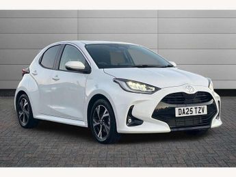 Toyota Yaris 1.5 Hybrid Design 5dr CVT