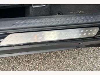 Toyota C-HR 1.8 Hybrid Icon 5dr CVT