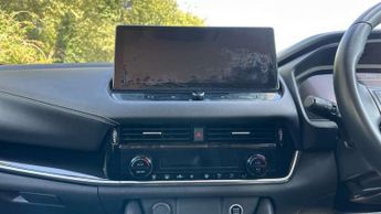 Nissan Qashqai 1.3 DiG-T MH 158 N-Connecta 5dr Xtronic