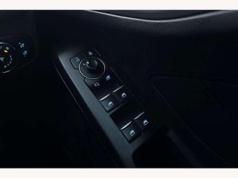 Ford Focus 1.0 EcoBoost Hybrid mHEV Titanium 5dr Auto