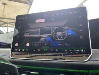 Volkswagen Passat Estate 1.5 TSI eHybrid Black Edition 5dr DSG