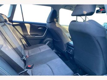 Toyota RAV4 2.5 VVT-i Hybrid Design 5dr CVT 2WD