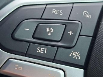 Volkswagen Polo 1.0 TSI R-Line 5dr DSG