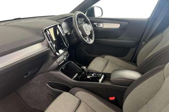 Volvo XC40 Recharge 1.5 T4 Recharge PHEV Plus Dark 5dr Auto
