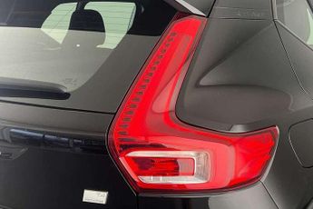 Volvo XC40 Recharge 1.5 T4 Recharge PHEV Plus Dark 5dr Auto
