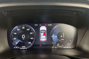 Volvo XC40 Recharge 1.5 T4 Recharge PHEV Plus Dark 5dr Auto