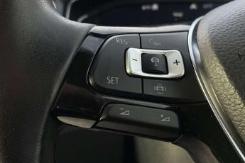 Volkswagen T-Roc 1.5 TSI EVO SEL 5dr DSG