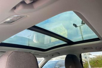 Volkswagen T-Roc 1.5 TSI EVO SEL 5dr DSG