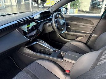 Peugeot 308 SW 1.2 Hybrid 136 GT 5dr e-DSC6