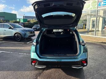 Peugeot 308 SW 1.2 Hybrid 136 GT 5dr e-DSC6