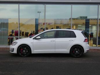Volkswagen Golf GTI 2.0 TSI GTI 5dr DSG [Performance Pack/Nav]