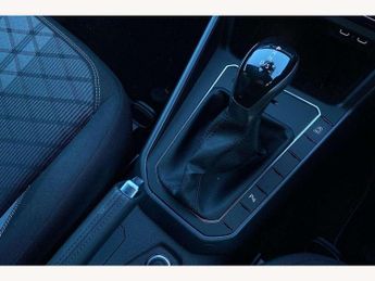 Volkswagen Polo 1.0 TSI 115 R-Line 5dr DSG