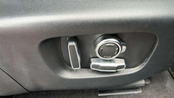 Land Rover Range Rover Evoque 2.0 D200 Dynamic HSE 5dr Auto