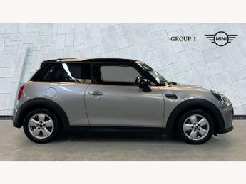 MINI Hatchback 1.5 Cooper Classic 3dr Auto