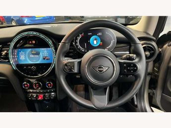 MINI Hatchback 1.5 Cooper Classic 3dr Auto