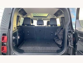 Land Rover Defender 2.0 P400e XS Edition 110 5dr Auto
