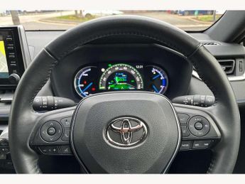 Toyota RAV4 2.5 VVT-i Hybrid Dynamic 5dr CVT