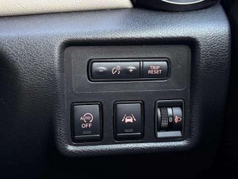 Nissan Micra 1.0 IG-T 92 Tekna 5dr CVT