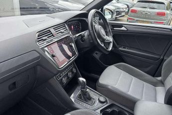 Volkswagen Tiguan 2.0 TDi 150 4Motion R-Line Tech 5dr DSG