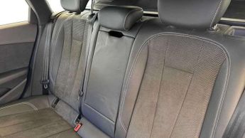 Audi A4 Avant 40 TDI Quattro Black Edition 5dr S Tronic