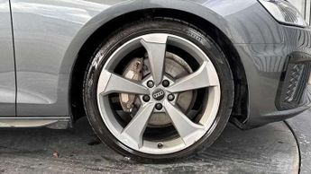 Audi A4 Avant 40 TDI Quattro Black Edition 5dr S Tronic