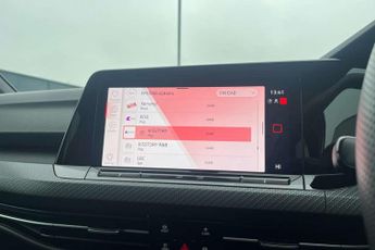 Volkswagen Golf 1.5 eTSI 150 R-Line 5dr DSG