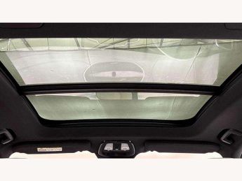 Volvo XC90 2.0 B5P [250] Plus Dark 5dr AWD Geartronic