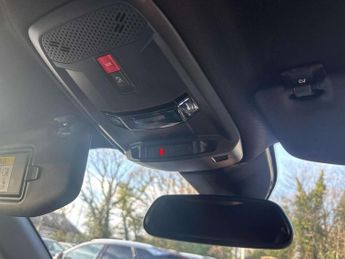 Peugeot 2008 1.2 Hybrid 136 GT 5dr e-DSC6