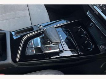 Audi A4 Avant 40 TDI 204 Quattro Black Edition 5dr S Tronic