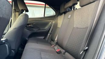 Toyota Yaris Cross 1.5 Hybrid Design 5dr CVT