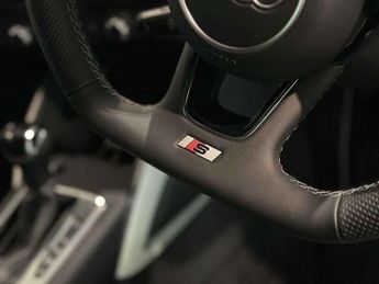 Audi Q2 35 TFSI Black Edition 5dr S Tronic