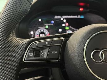 Audi Q2 35 TFSI Black Edition 5dr S Tronic