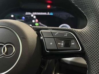 Audi Q2 35 TFSI Black Edition 5dr S Tronic