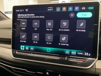 Volkswagen Golf 1.5 eTSI 150 R-Line 5dr DSG