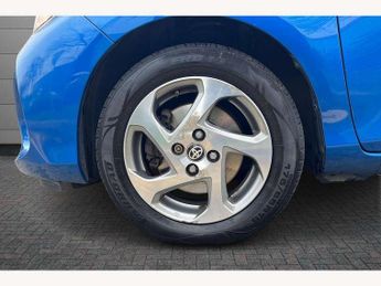 Toyota Yaris 1.5 Hybrid Icon 5dr CVT