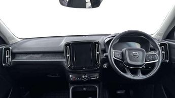 Volvo XC40 2.0 D3 Momentum Pro 5dr AWD Geartronic