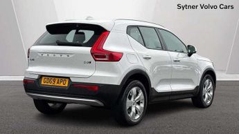 Volvo XC40 2.0 D3 Momentum Pro 5dr AWD Geartronic